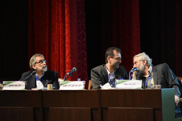 نخستین همایش بین المللی دانشگاه سبز-دانشگاه فردوسی مشهد (58)