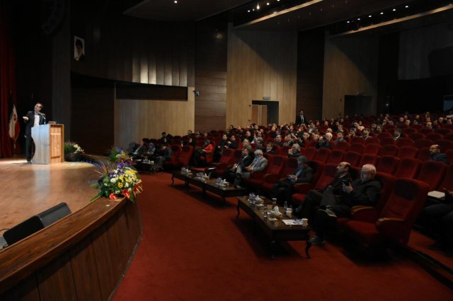 نخستین همایش بین المللی دانشگاه سبز-دانشگاه فردوسی مشهد (61)