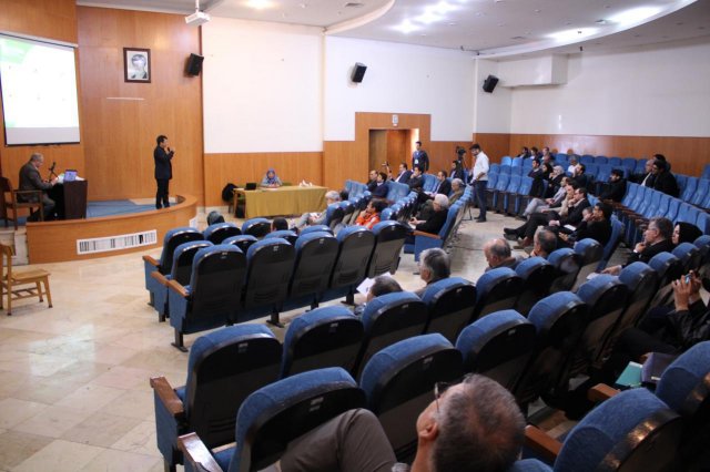 نخستین همایش بین المللی دانشگاه سبز-دانشگاه فردوسی مشهد (71)