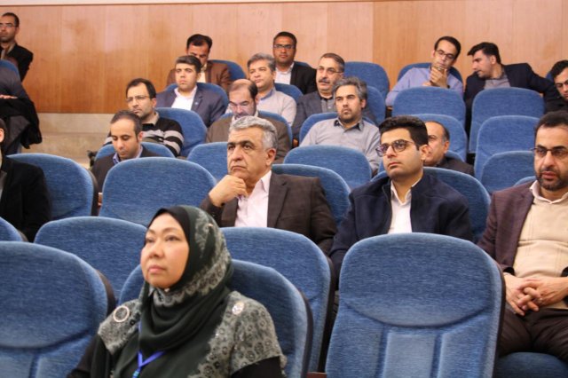 نخستین همایش بین المللی دانشگاه سبز-دانشگاه فردوسی مشهد (95)