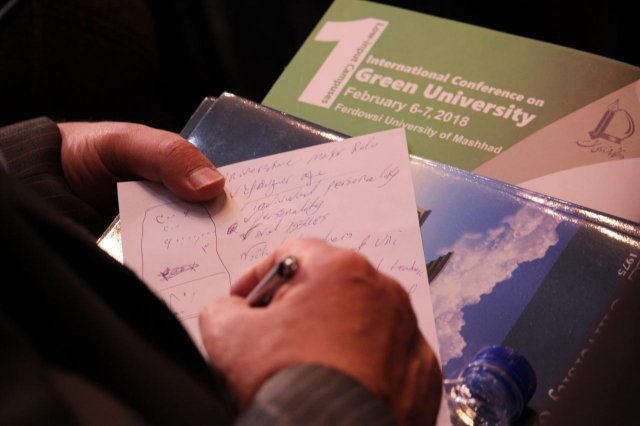 نخستین همایش بین المللی دانشگاه سبز-دانشگاه فردوسی مشهد (143)