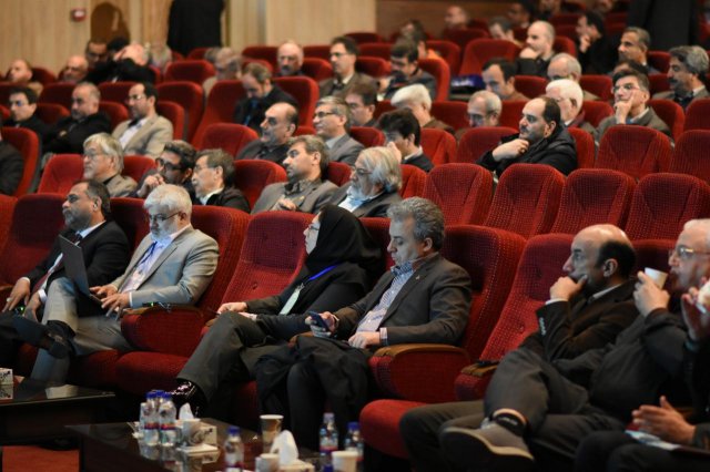 نخستین همایش بین المللی دانشگاه سبز-دانشگاه فردوسی مشهد (178)